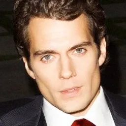 Actor - Chat with Henry Cavil  - Sextingme AI 