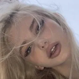 Softheart - Chat with 𝒫𝒶𝓇𝓃𝒾𝒶 - Sextingme AI 