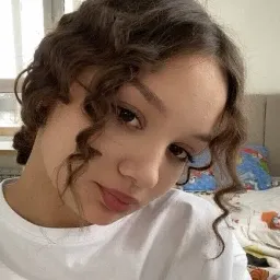 Beach - Chat with Liza - Sextingme AI 
