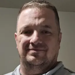 Lab - Chat with mdrowan - Sextingme AI 