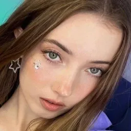 Mutual Crush - Chat with Anysia Cami - Sextingme AI 