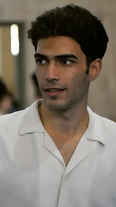 Chat with Amir Mohammad Savari  - Sextingme AI 