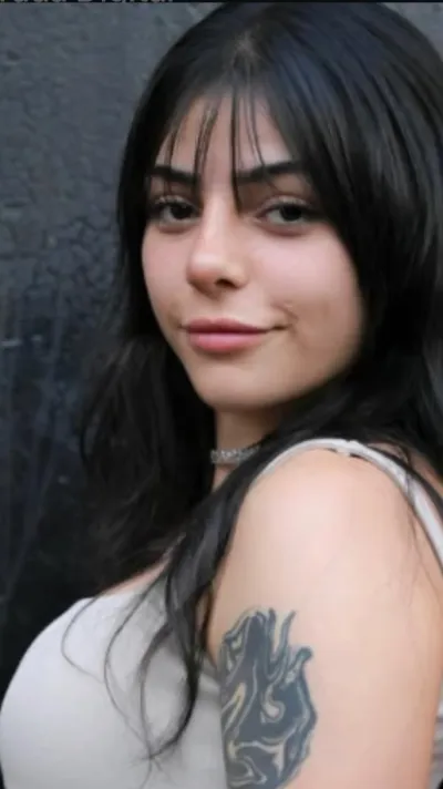 Chat with Ana - Sextingme AI 